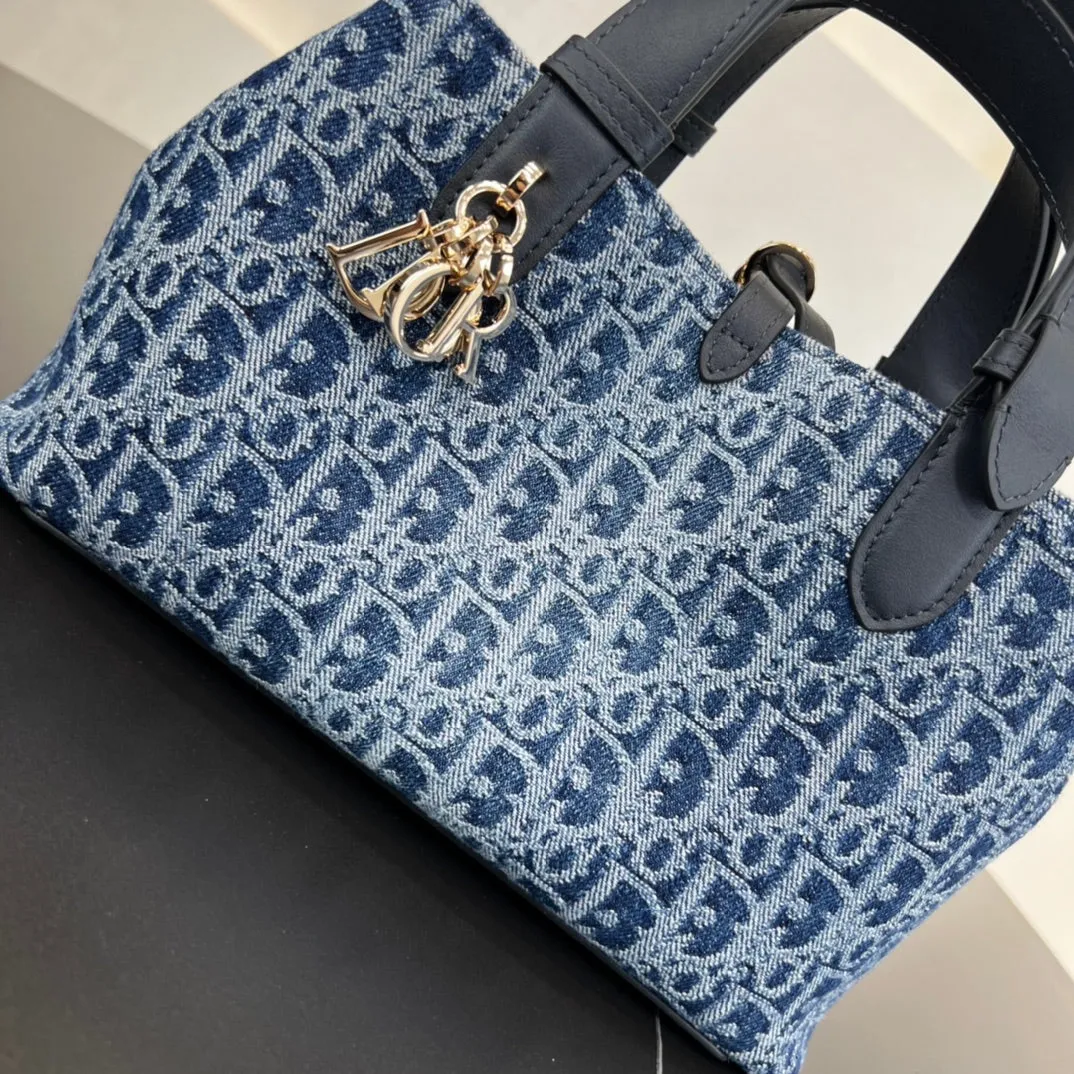 23cm Toujours Blue Underarm Shoulder Bag 286761