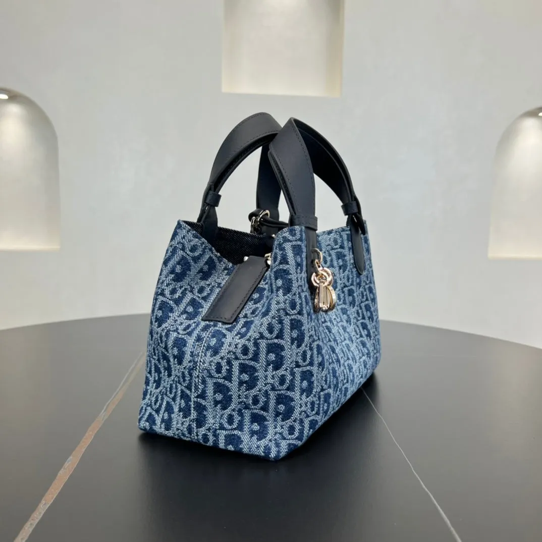 23cm Toujours Blue Underarm Shoulder Bag 286761