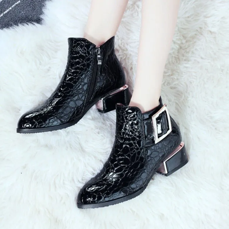 AlliLux Pointed Toe Alligator Cuban Heel Boots