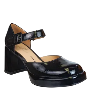 ESTONIA in BLACK PATENT Heeled Clogs