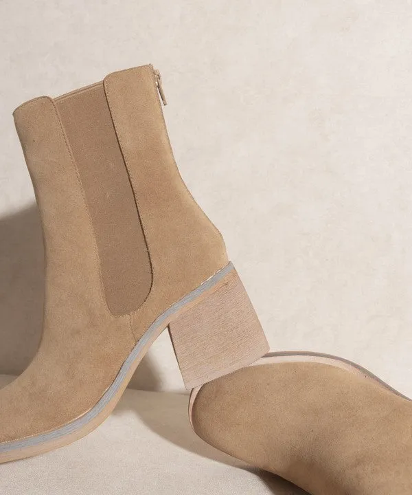 Olivia   Chelsea Heel Boots