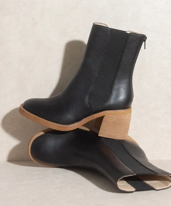 Olivia   Chelsea Heel Boots