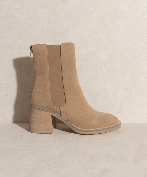 Olivia   Chelsea Heel Boots