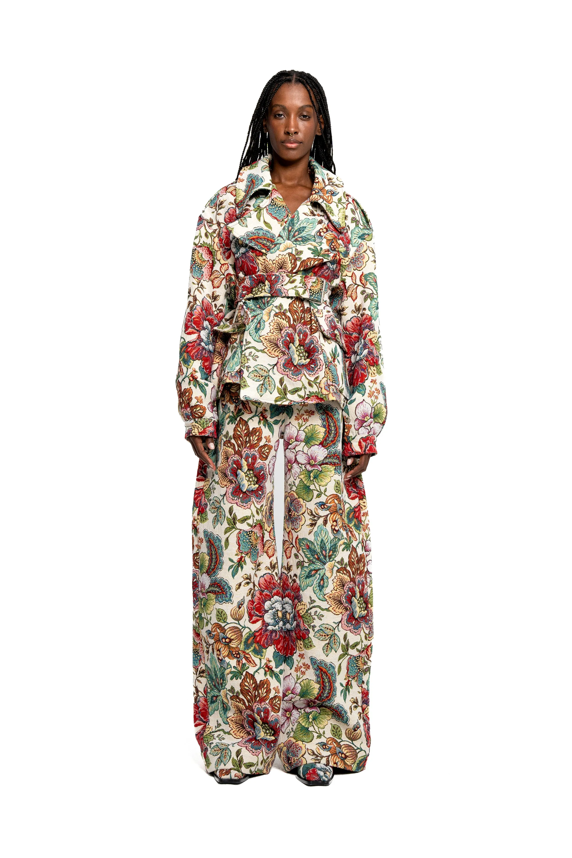 WHITE FLORAL BROCADE CROPPED TRENCH COAT STYLE JACKET